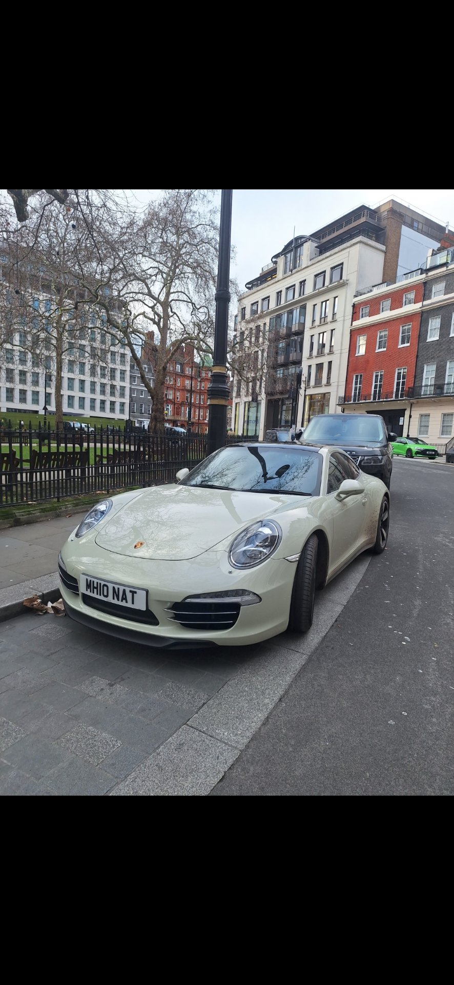 MH10 NAT spotted on Porsche 911