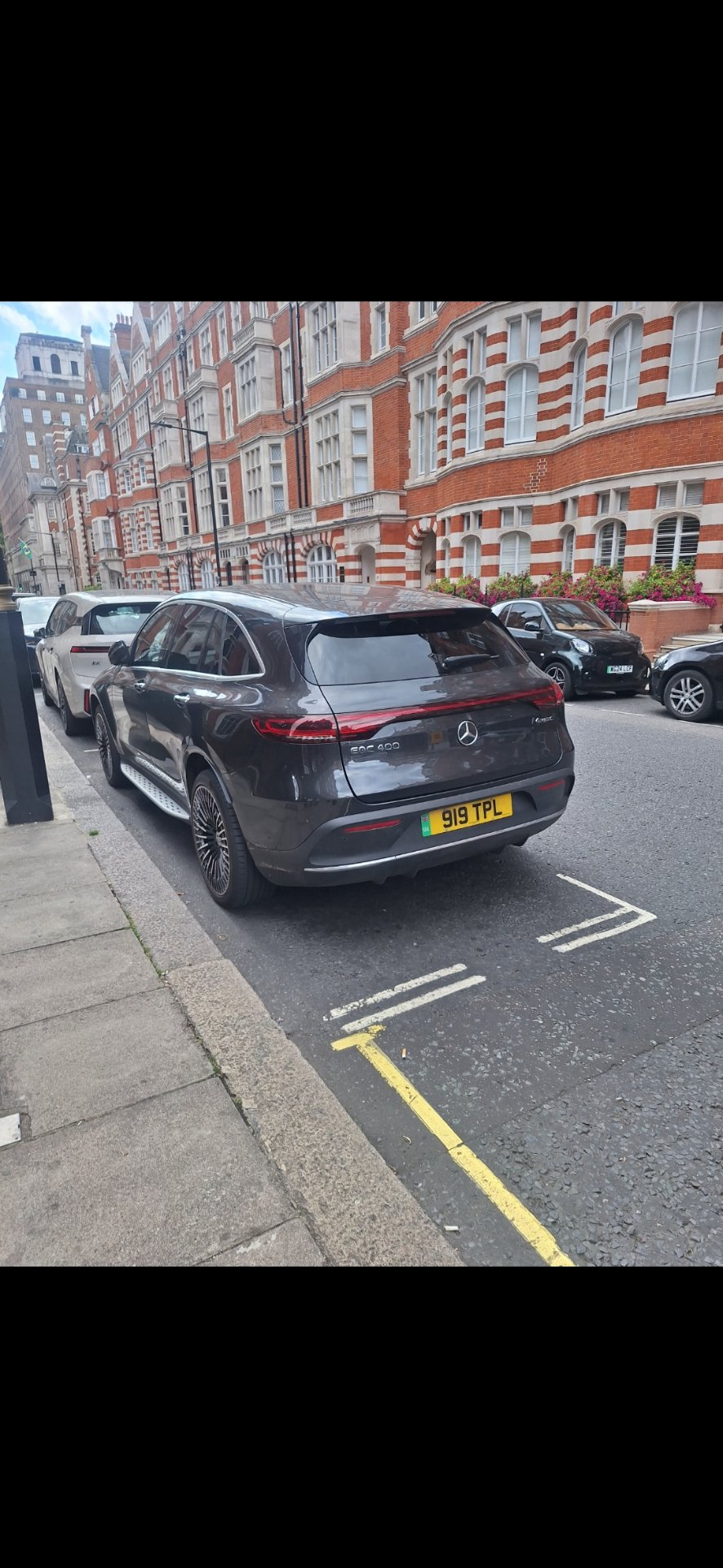 919 TPL private number plate on a Mercedes-Benz, spotted in London