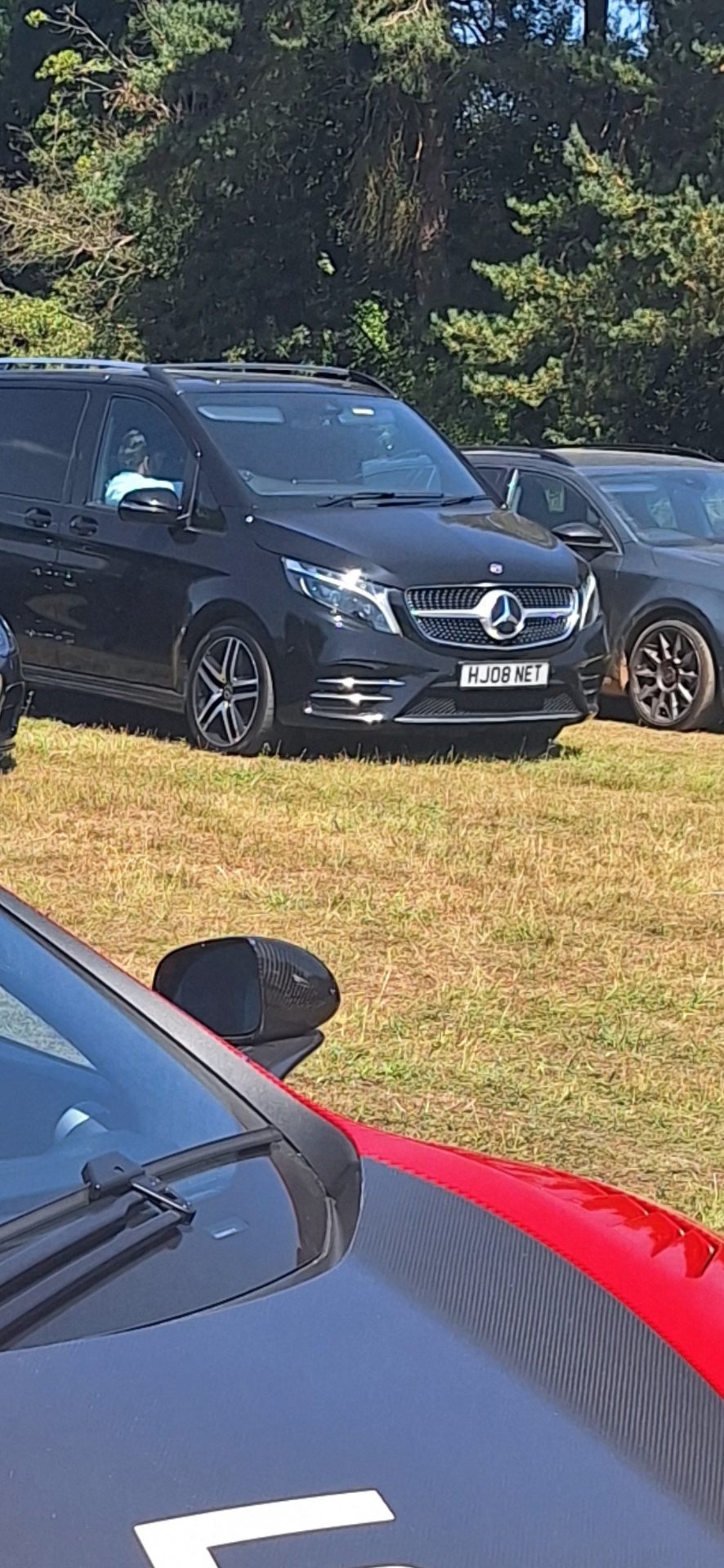 HJ08 NET spotted on Mercedes-Benz V-Class
