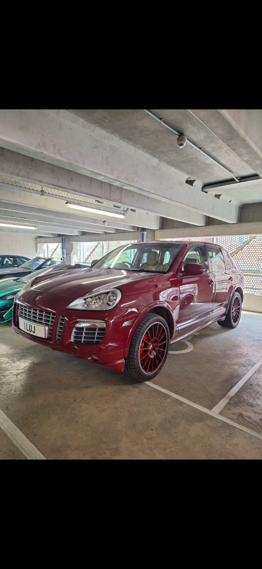 1 LUJ spotted on Porsche Cayenne