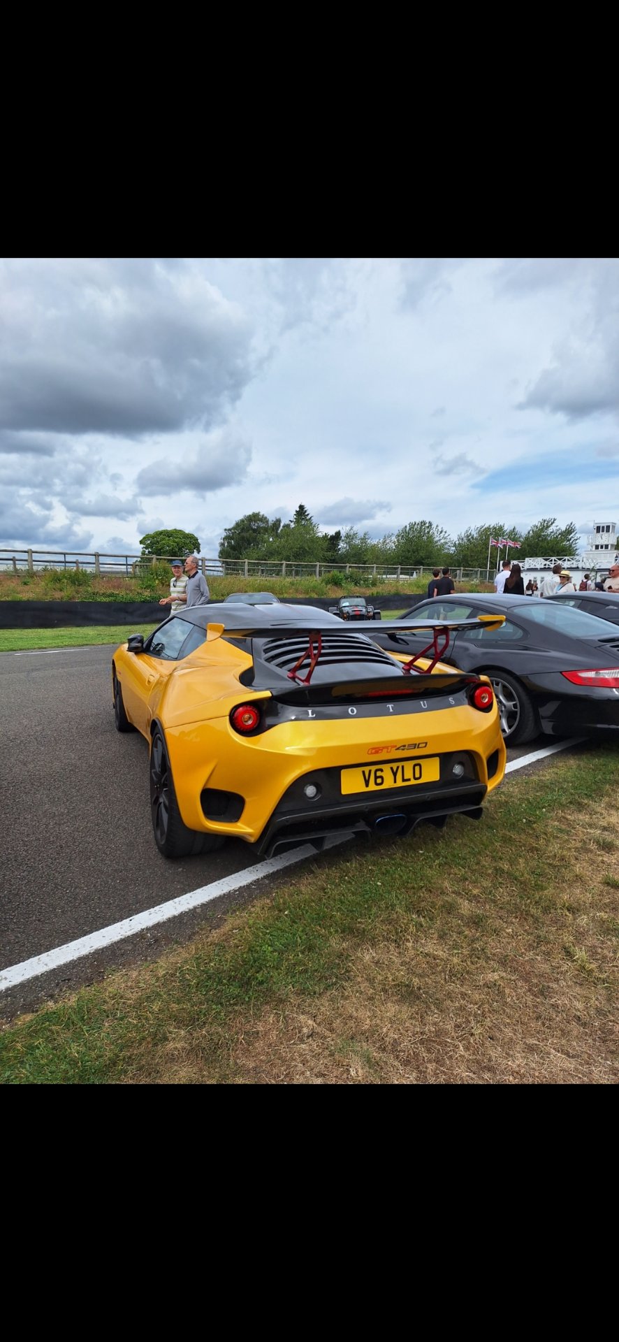 V6 YLO spotted on Lotus Evora