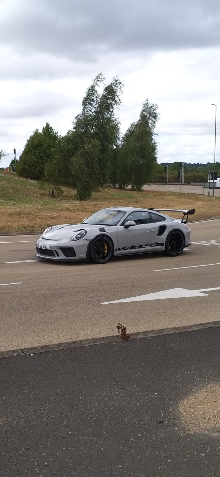 J9 XUL spotted on Porsche 911 GT3 RS
