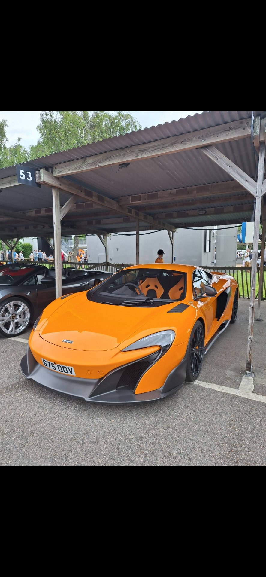 675 OOV spotted on McLaren 675LT