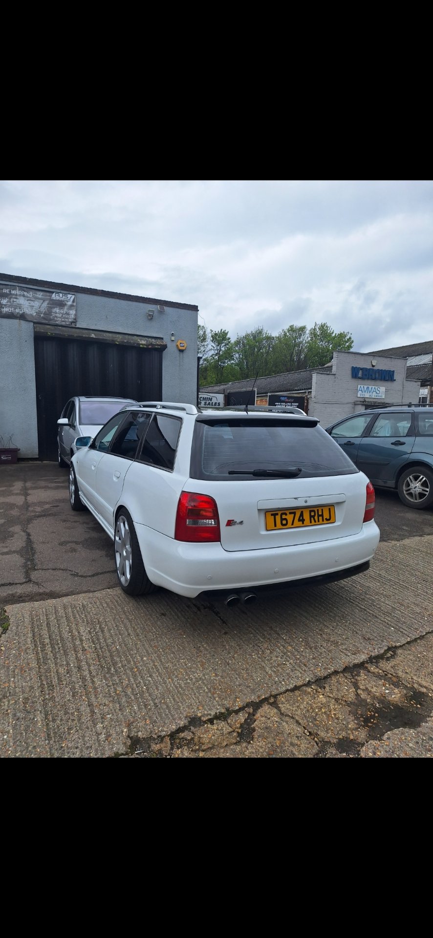 T674 RHJ spotted on Audi
