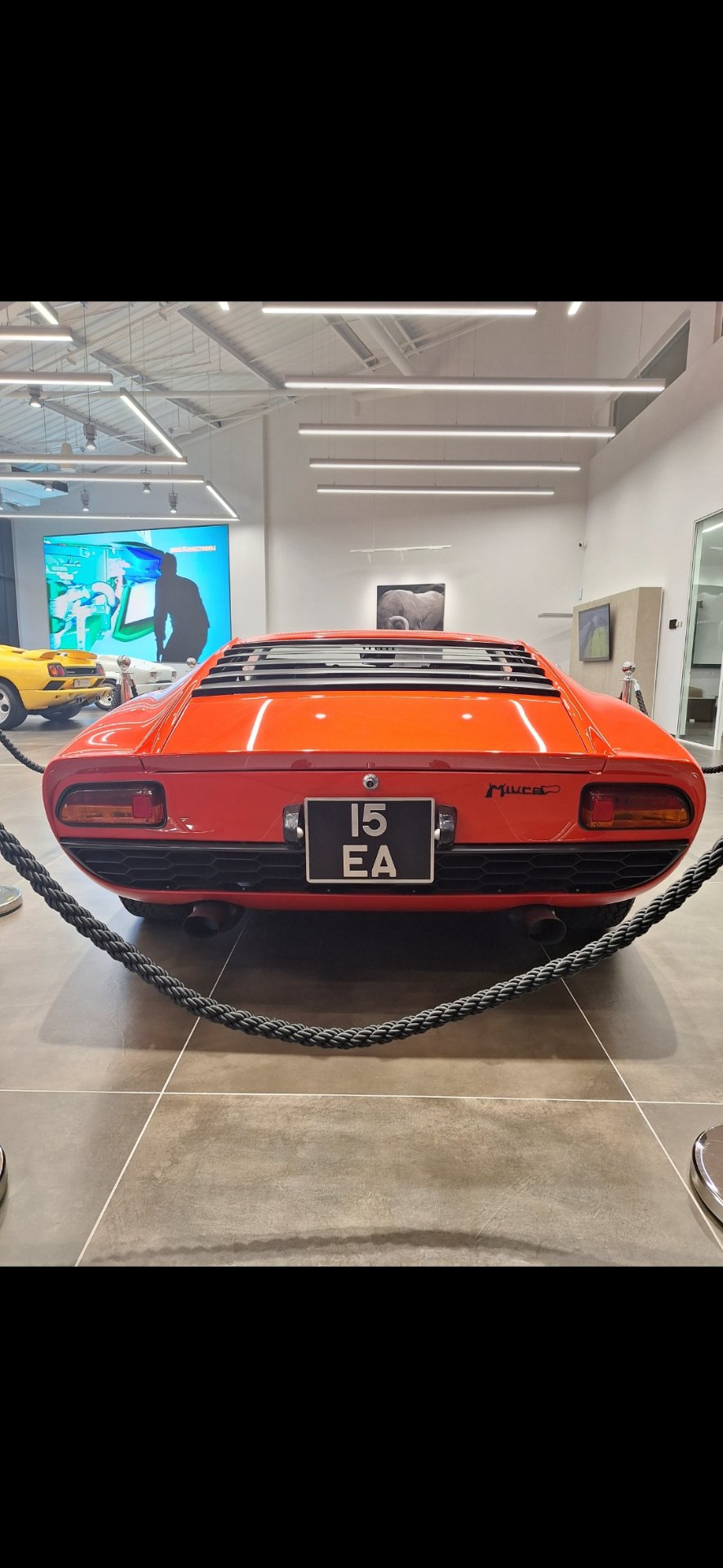 15 EA spotted on Lamborghini