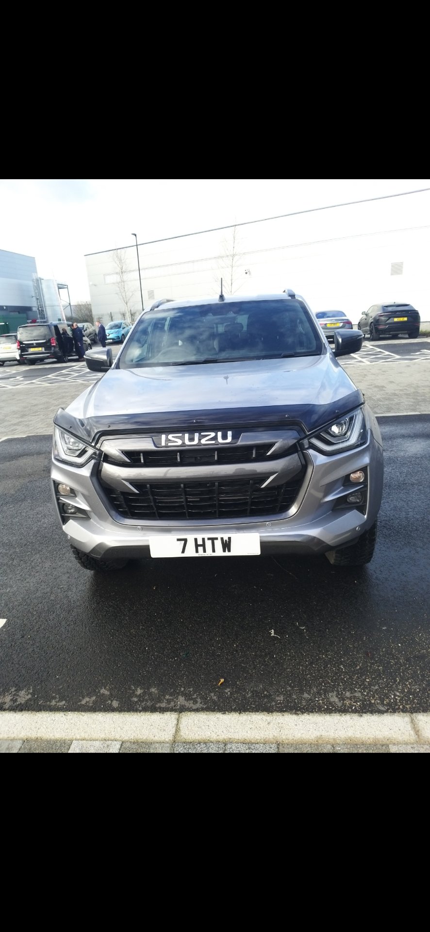 7 HTW spotted on Isuzu D-Max