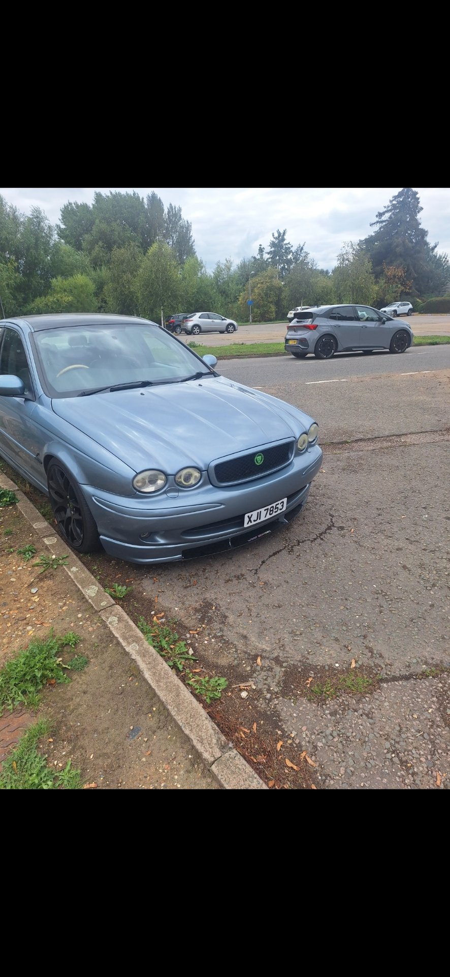XJI 7853 spotted on Jaguar