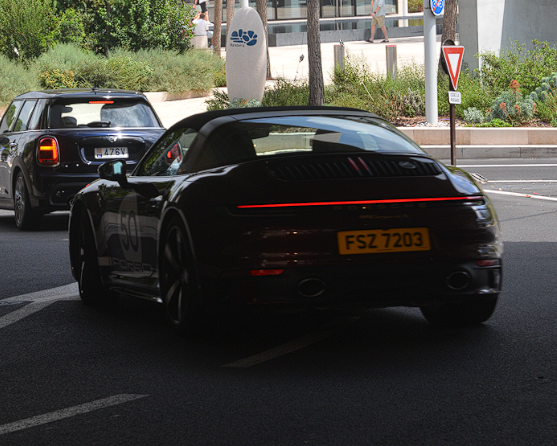 FSZ 7203 spotted on Porsche 911 Targa 4S