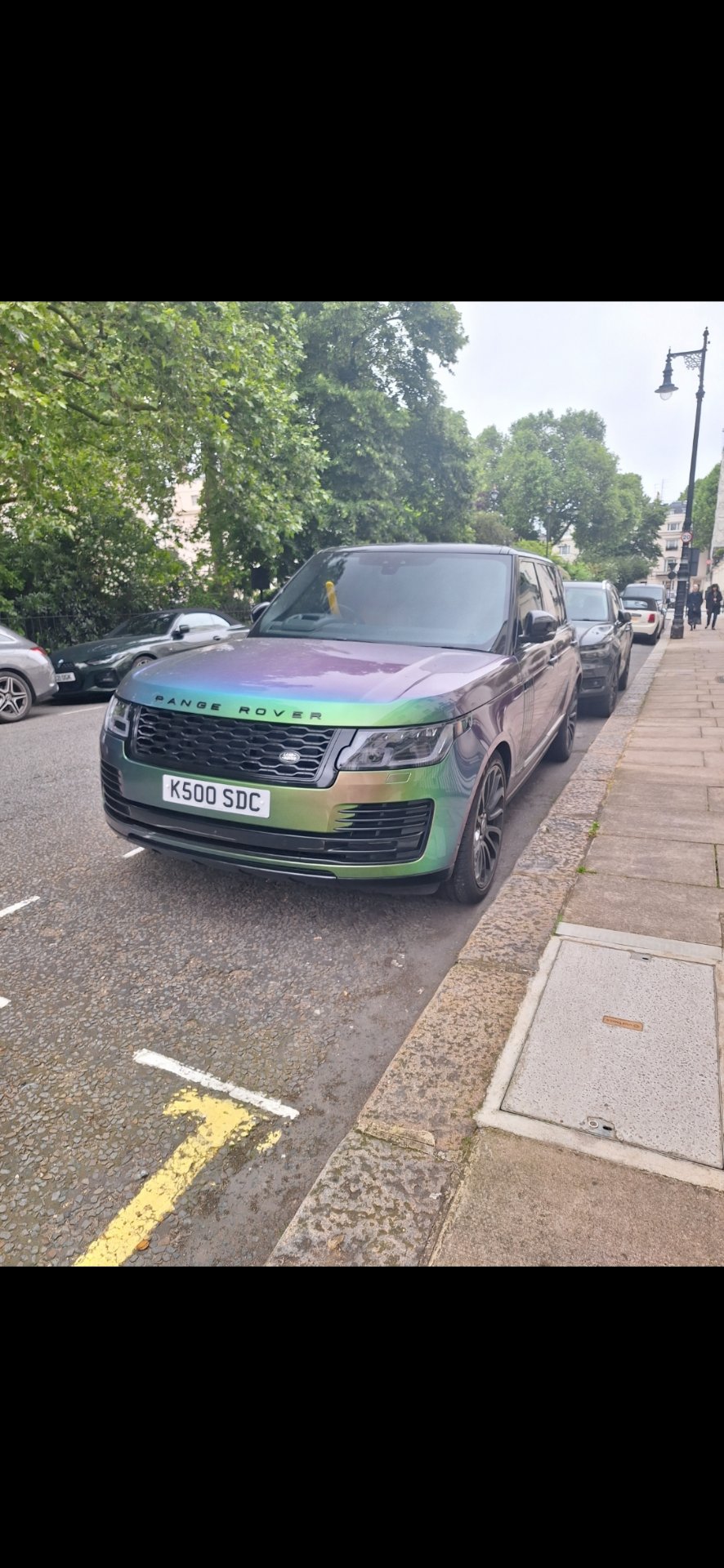 K500 SDC private number plate on a Land Rover, spotted in London
