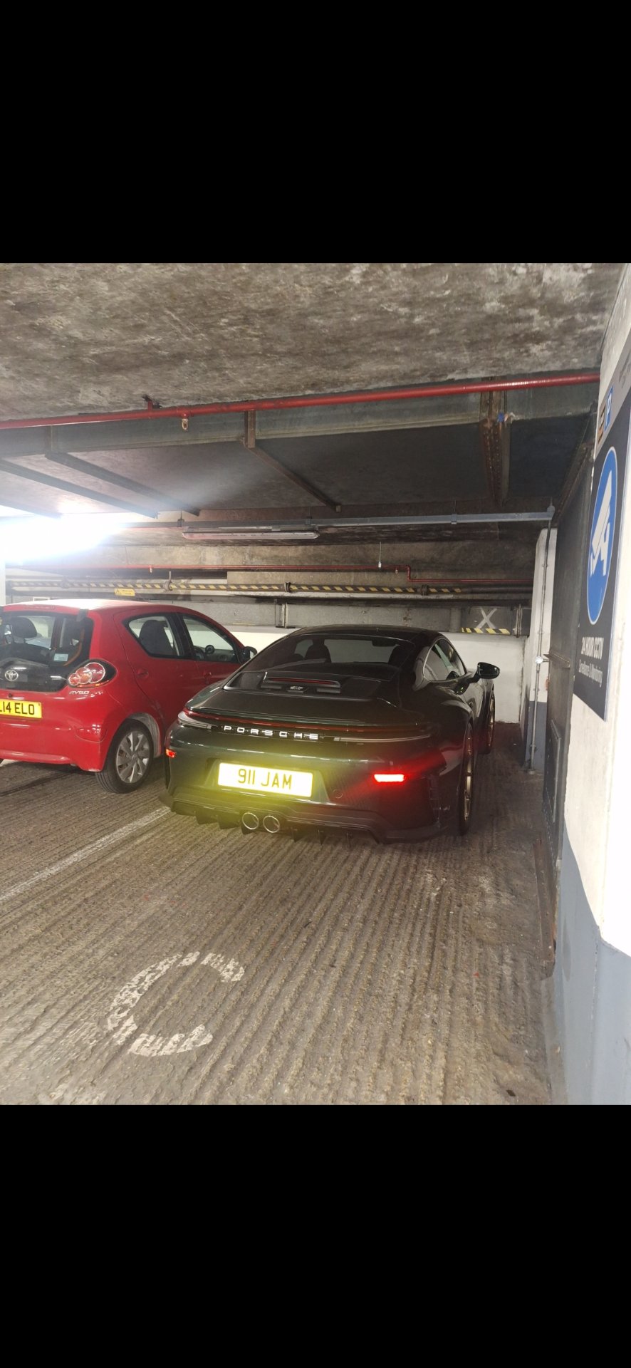 911 JAM spotted on Porsche 911
