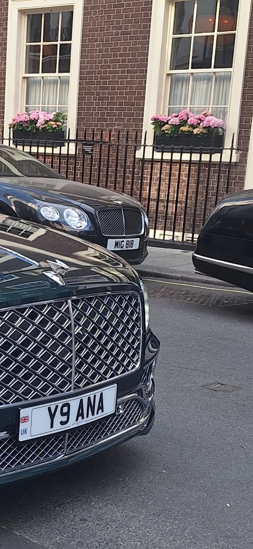 MIG 818 spotted on Bentley