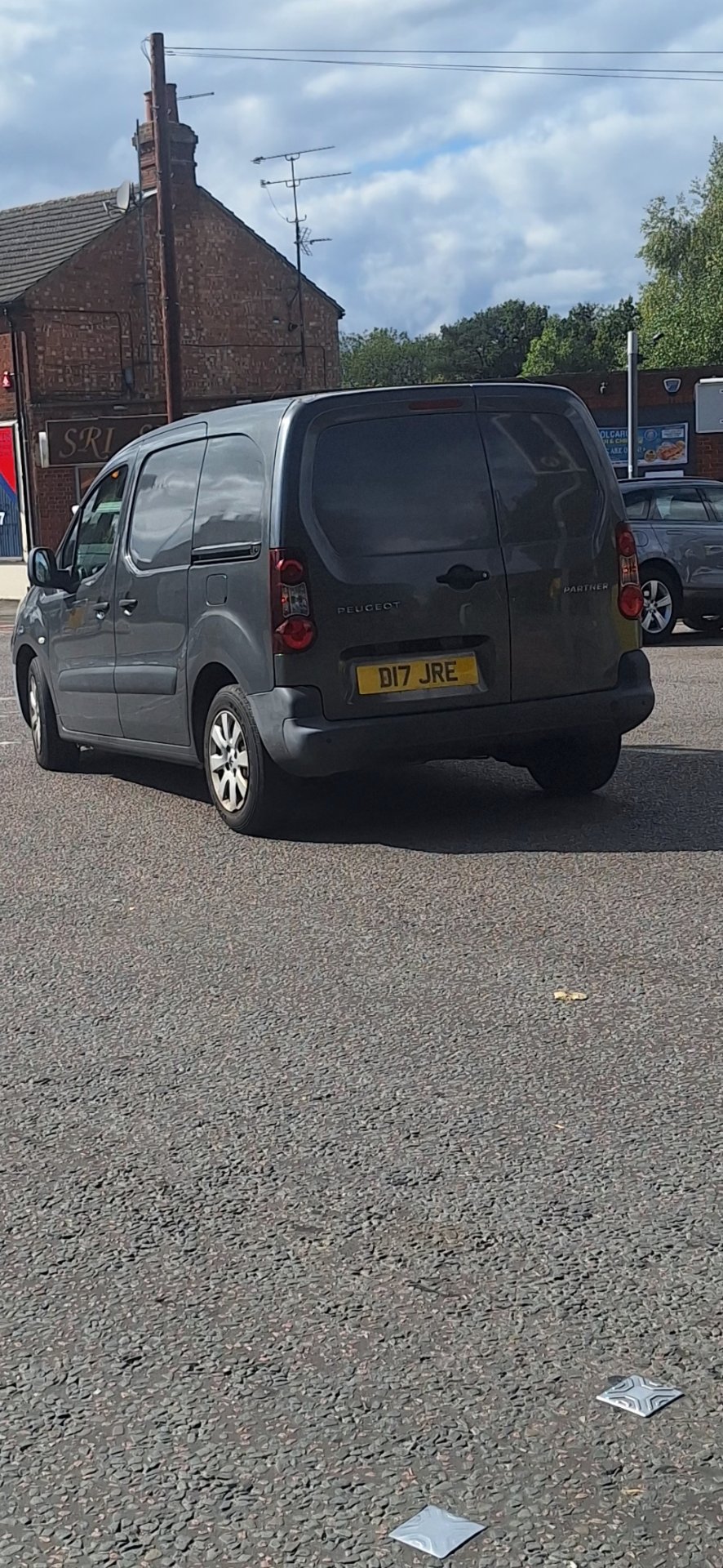D17 JRE private number plate on a Peugeot