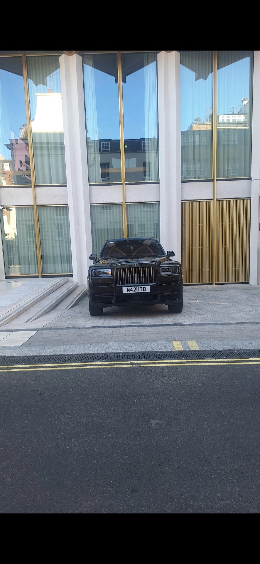 N42 UTO spotted on Rolls-Royce Cullinan