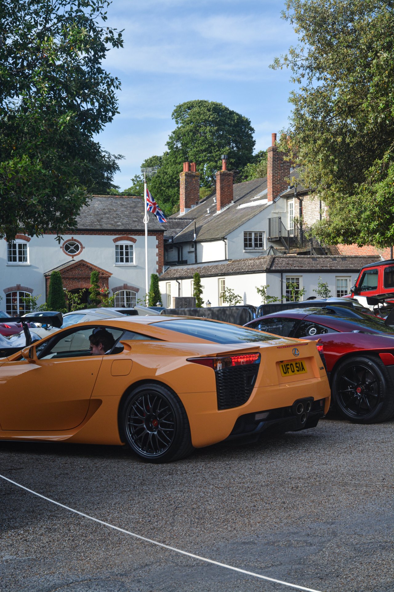 UFO 51A spotted on Lexus LFA