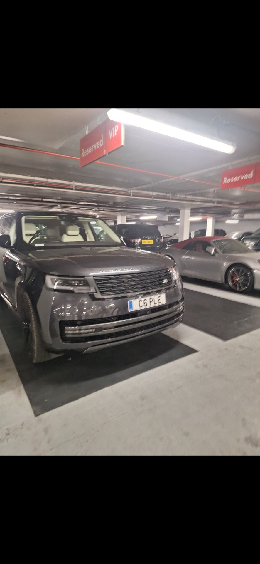 C6 PLE spotted on Land Rover Range Rover