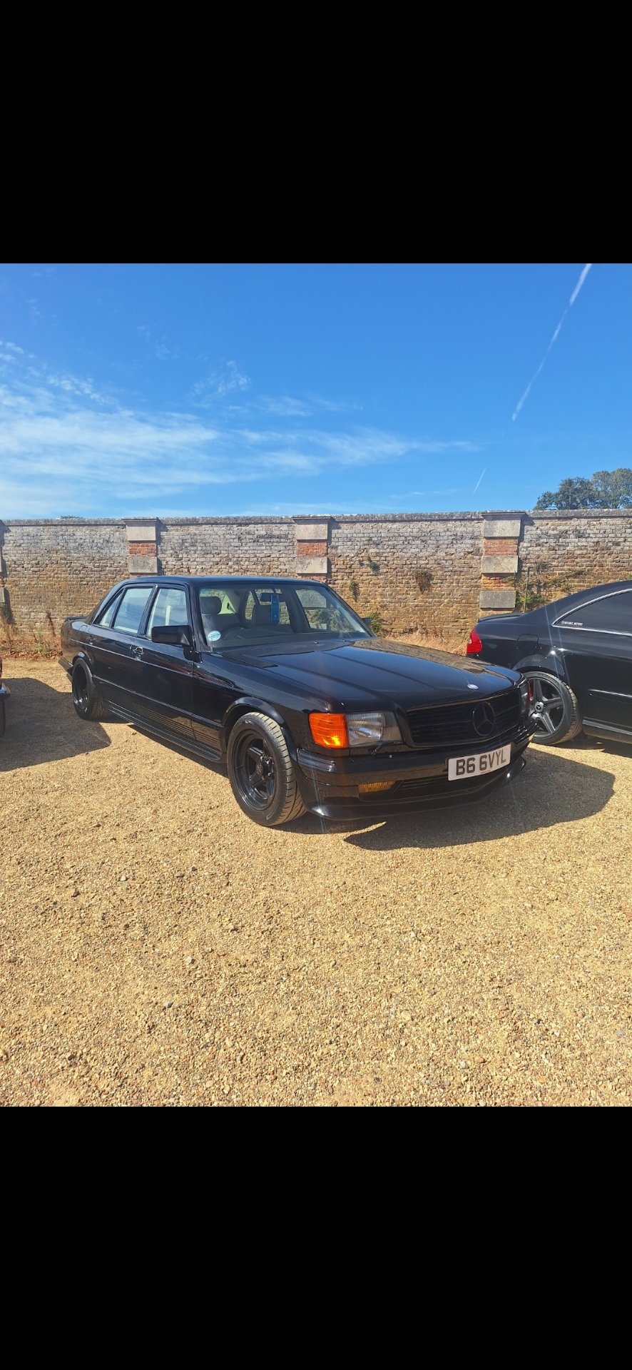 B66 VYL spotted on Mercedes-Benz