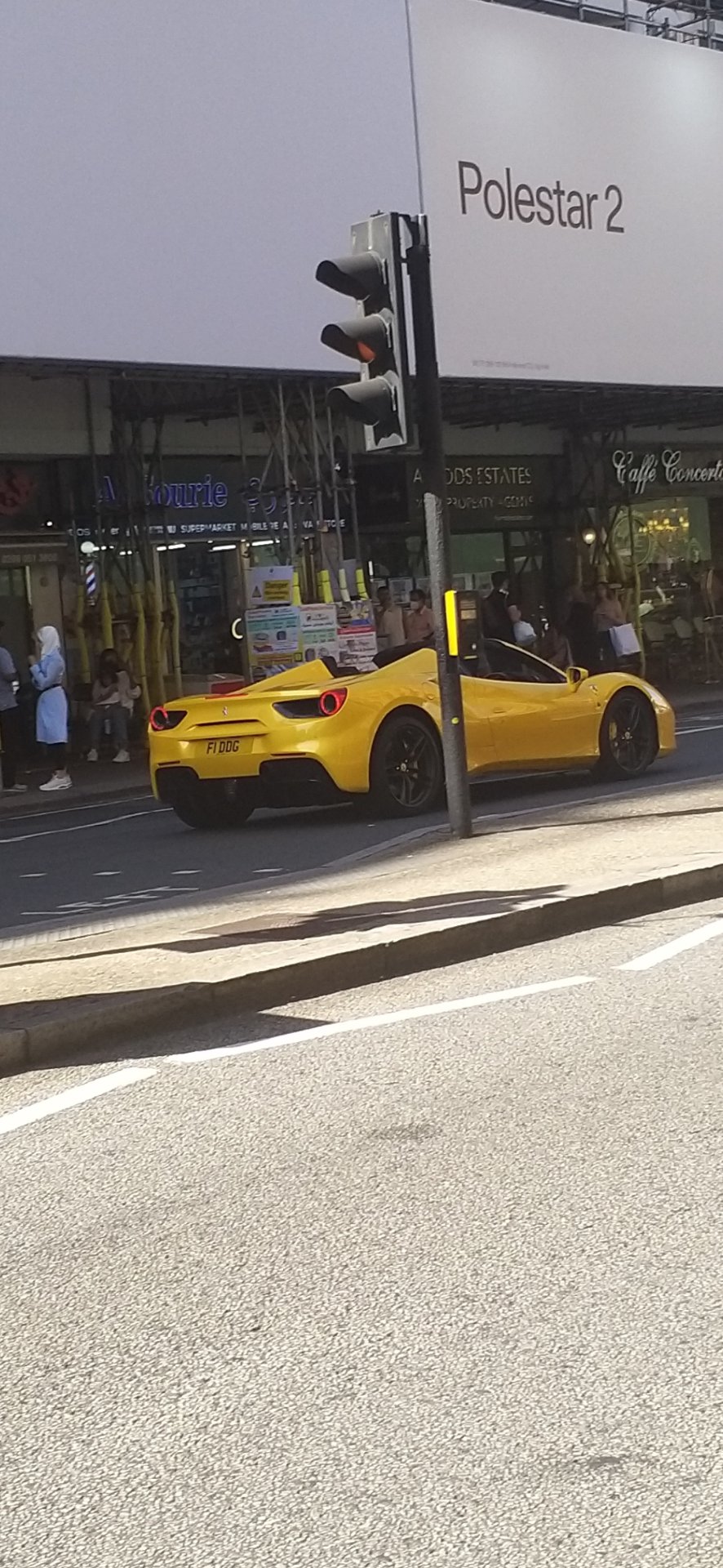 F1 DDG spotted on Ferrari 488