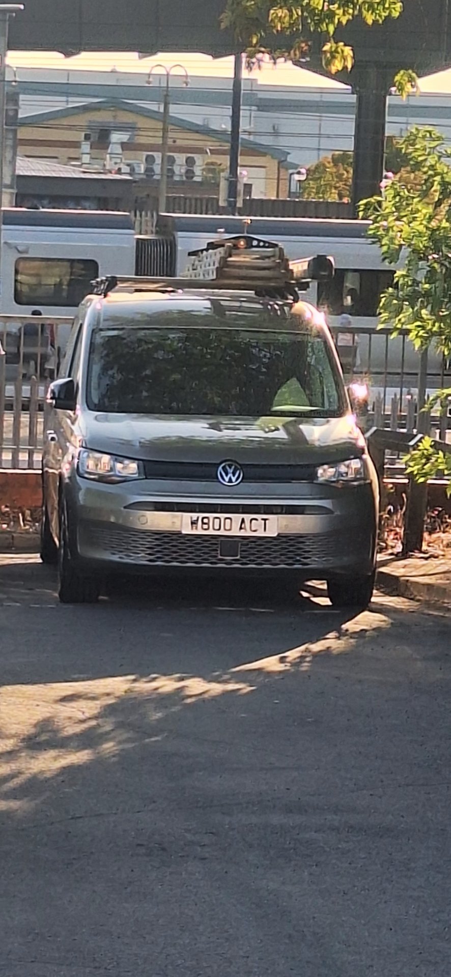 W800 ACT spotted on Volkswagen Caddy