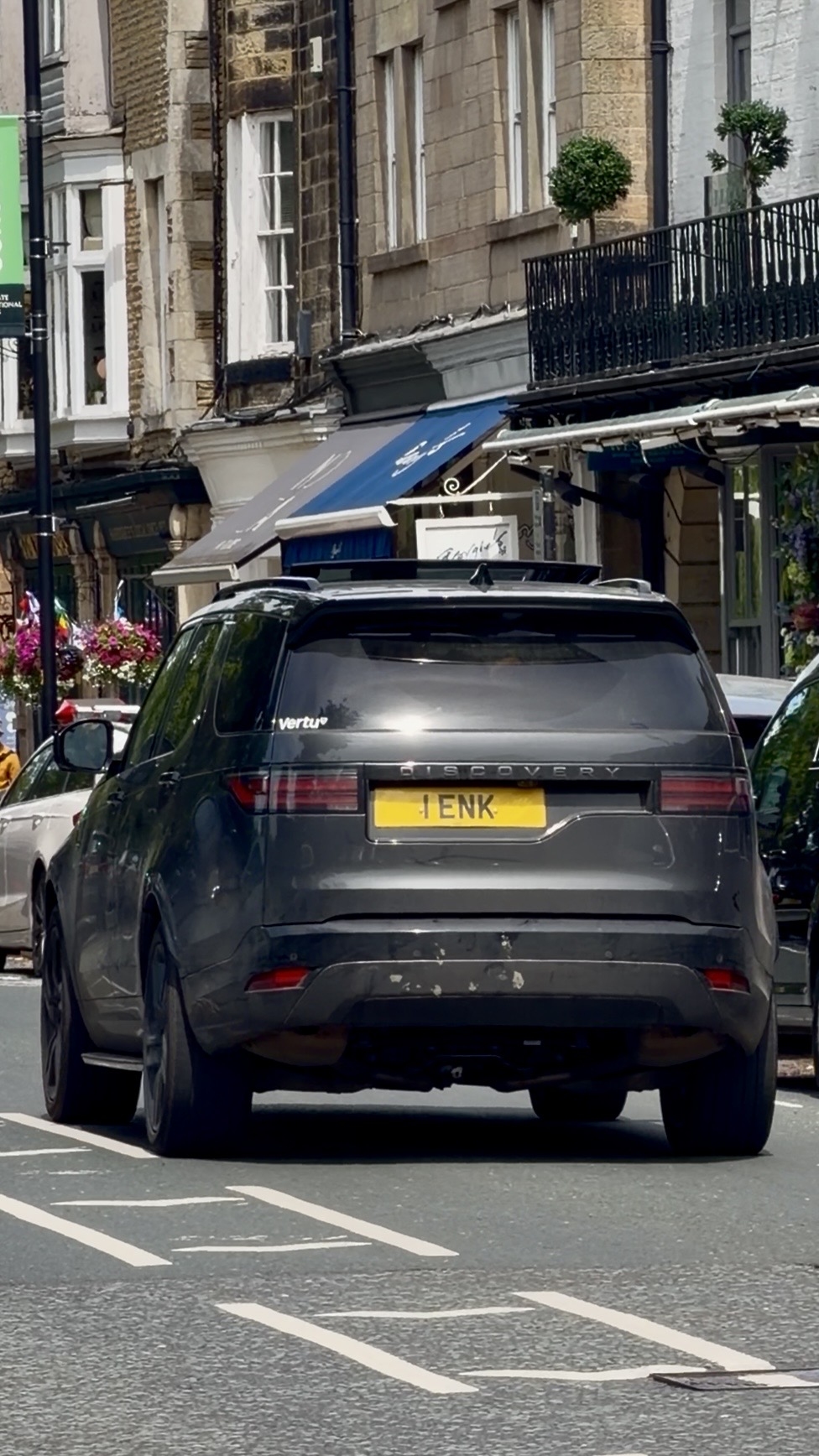 1 ENK private number plate on a Land Rover Discovery, spotted in Harrogate