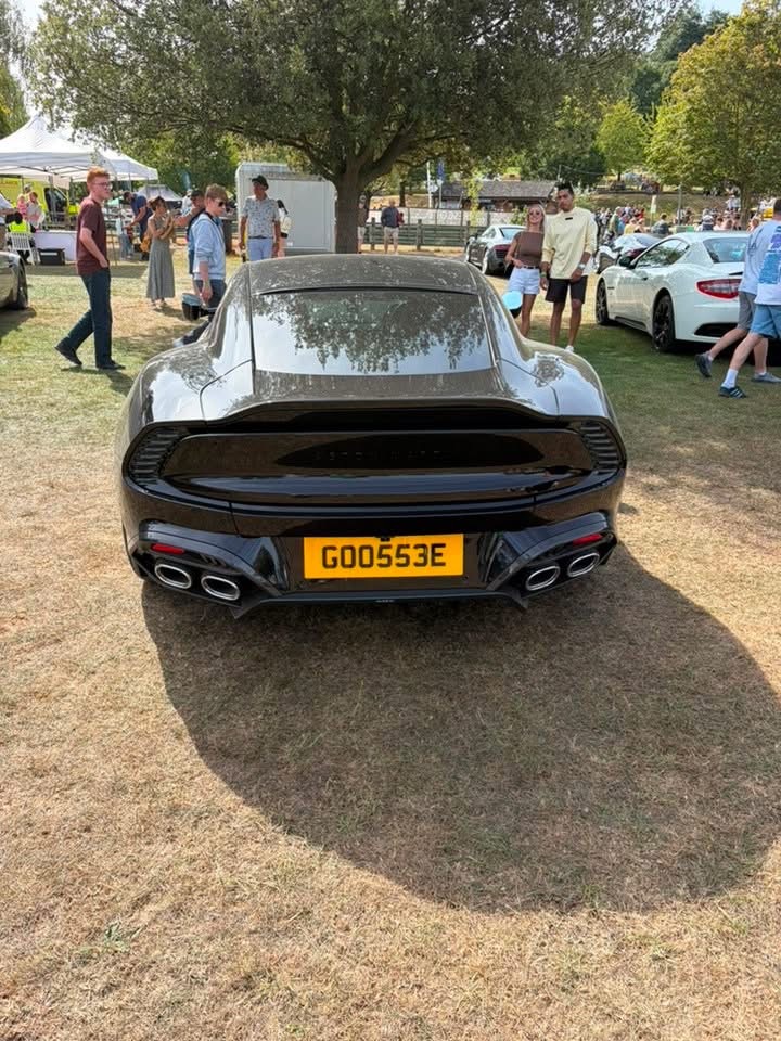 GOO 553E spotted on Aston Martin Vanquish V12