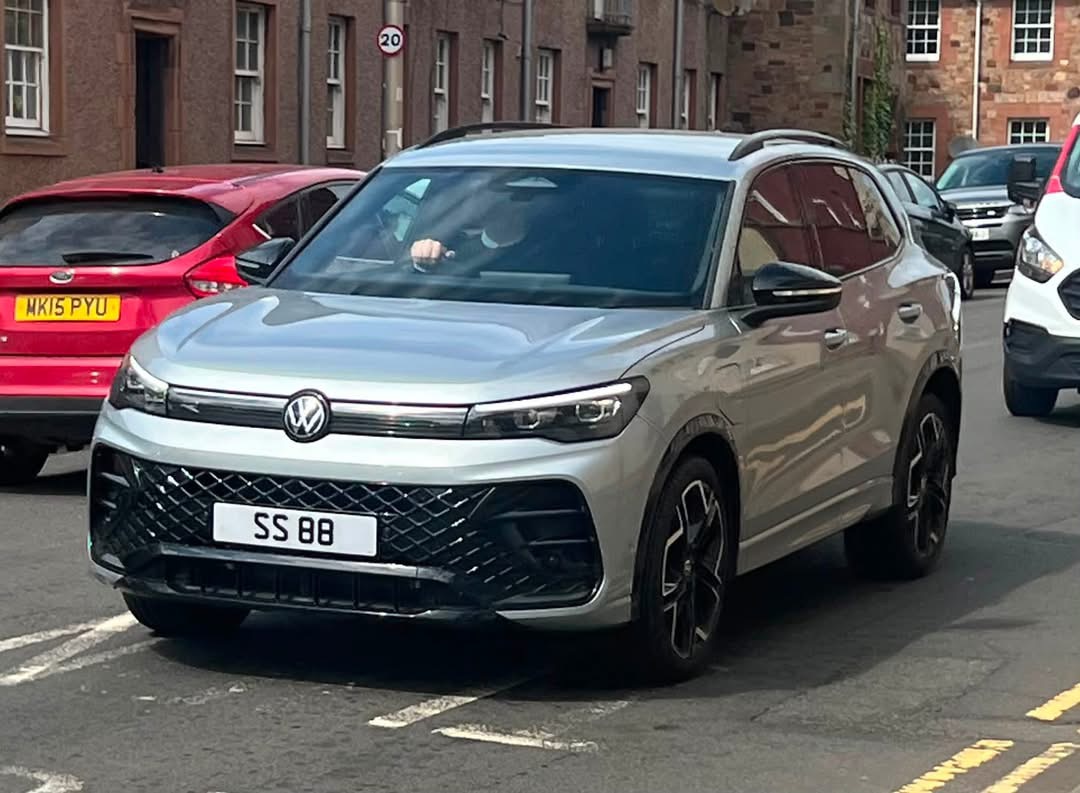 SS 88 spotted on Volkswagen Tiguan