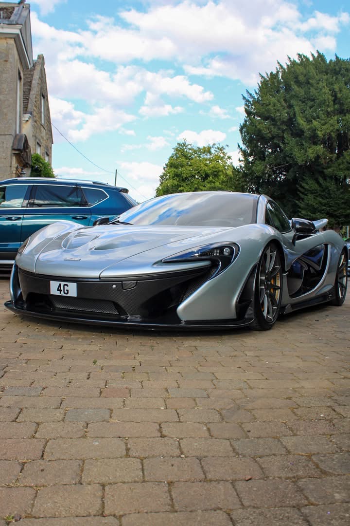 4 G spotted on McLaren P1 XP2R