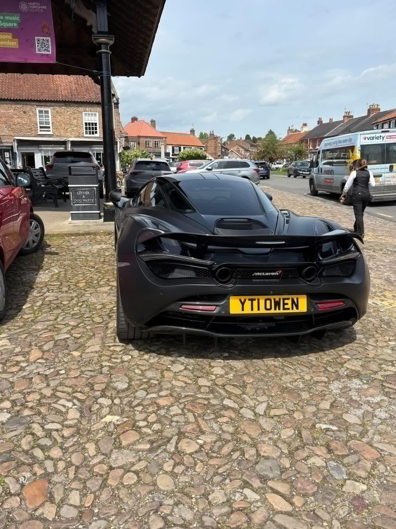 YT10 WEN spotted on McLaren 720S