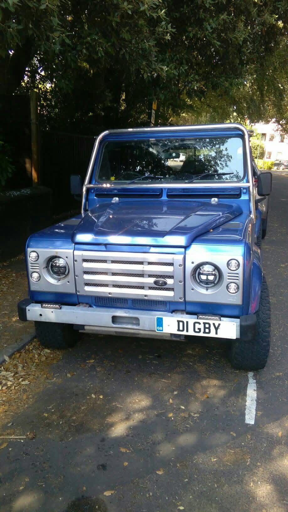 D1 GBY spotted on Land Rover Defender