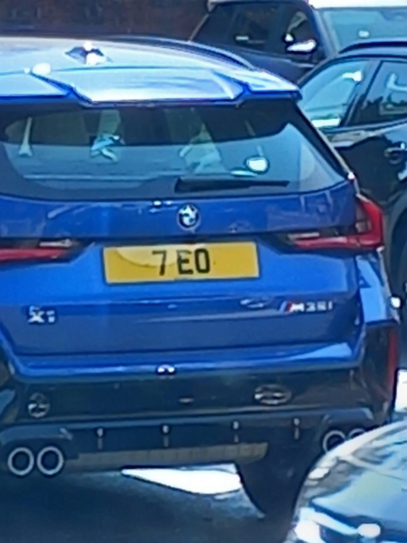 7 EO private number plate on a BMW X1, spotted in Oxford