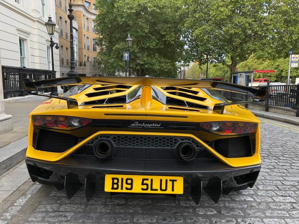 B195 LUT spotted on Lamborghini Aventador