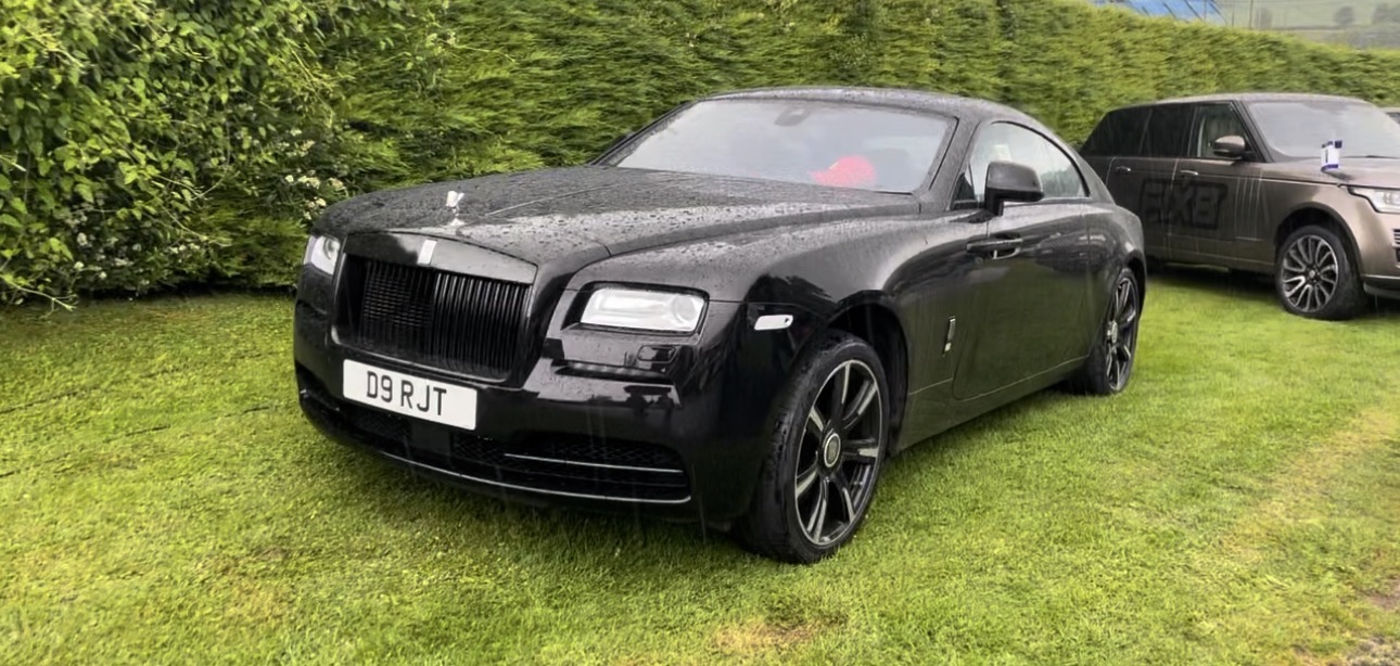 D9 RJT spotted on Rolls-Royce Wraith