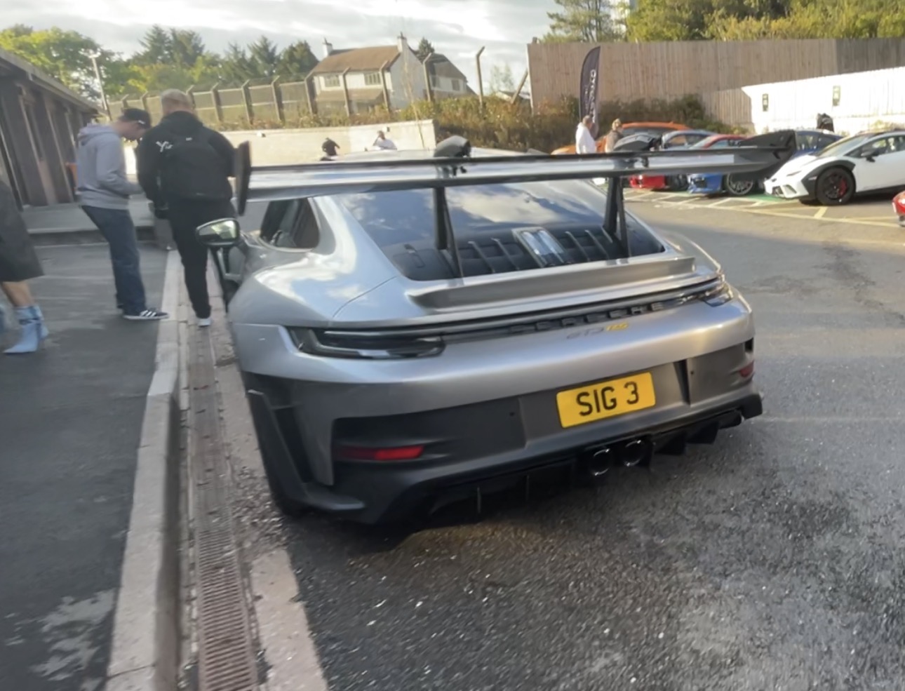 SIG 3 spotted on Porsche 911 GT3 RS