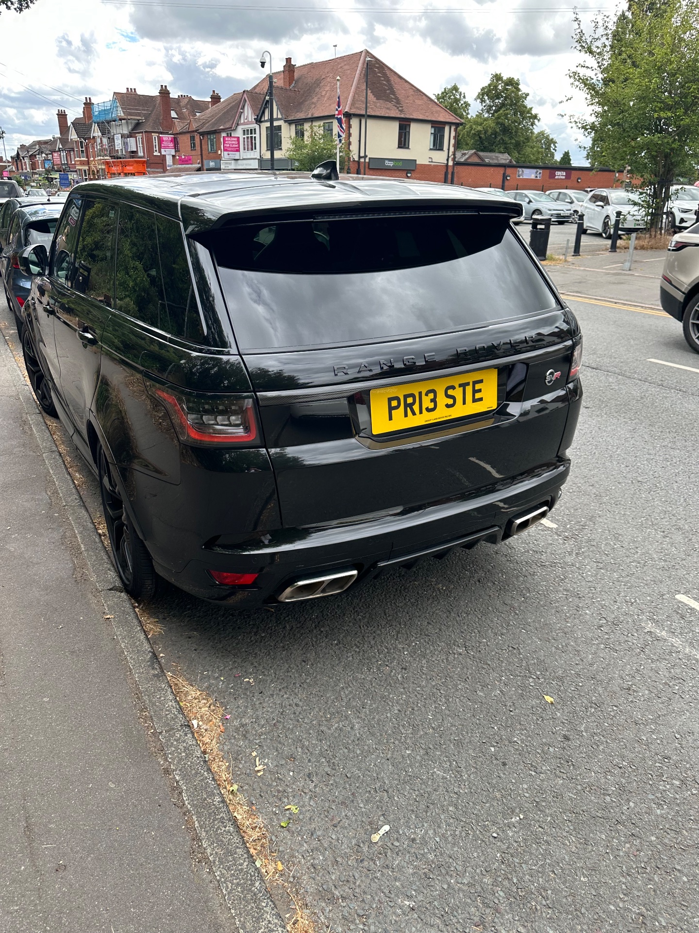 PR13 STE spotted on Land Rover Range Rover Sport
