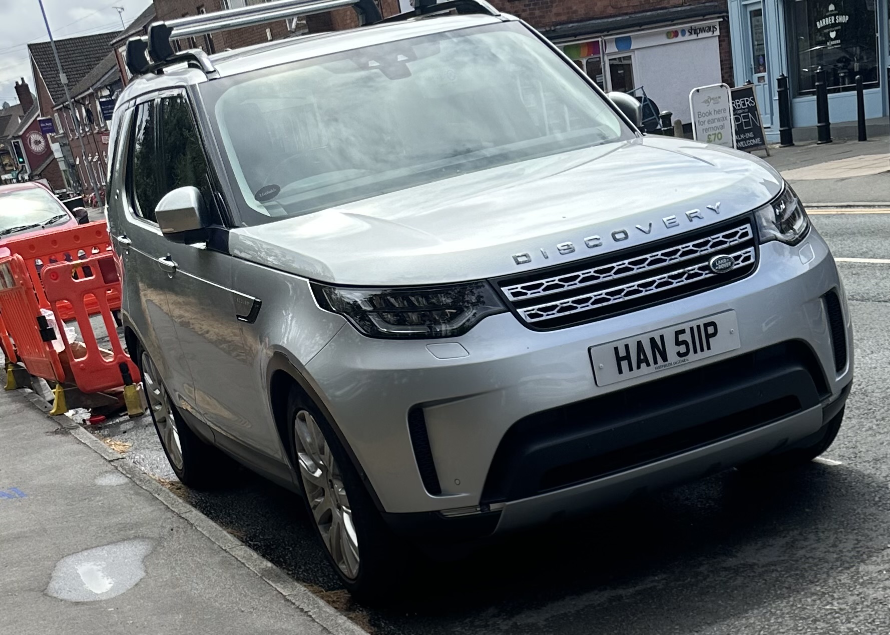 HAN 511P spotted on Land Rover Discovery