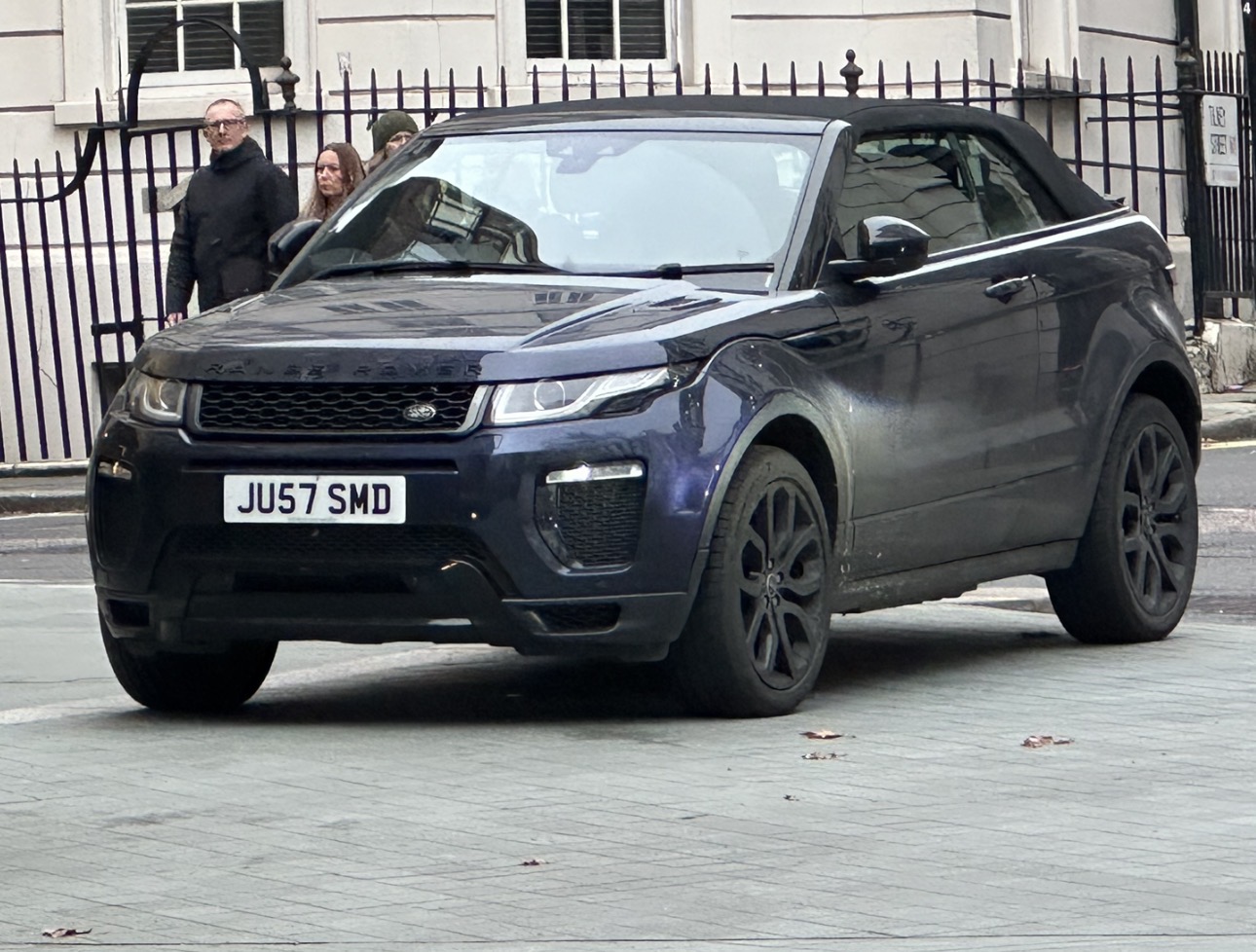 JU57 SMD spotted on Land Rover Range Rover Evoque