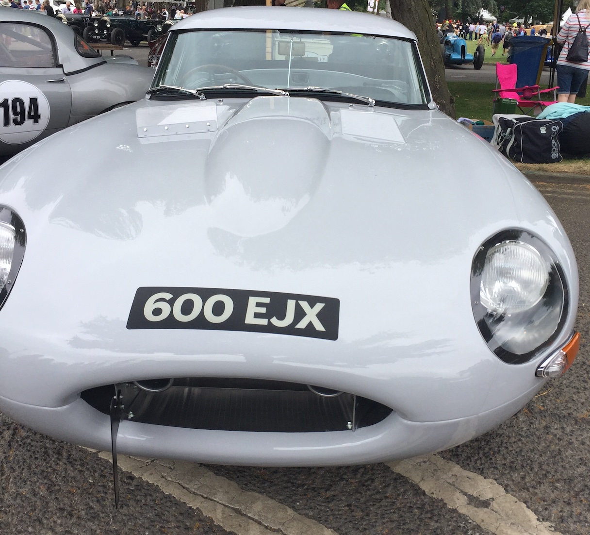 600 EJX spotted on Jaguar E-Type