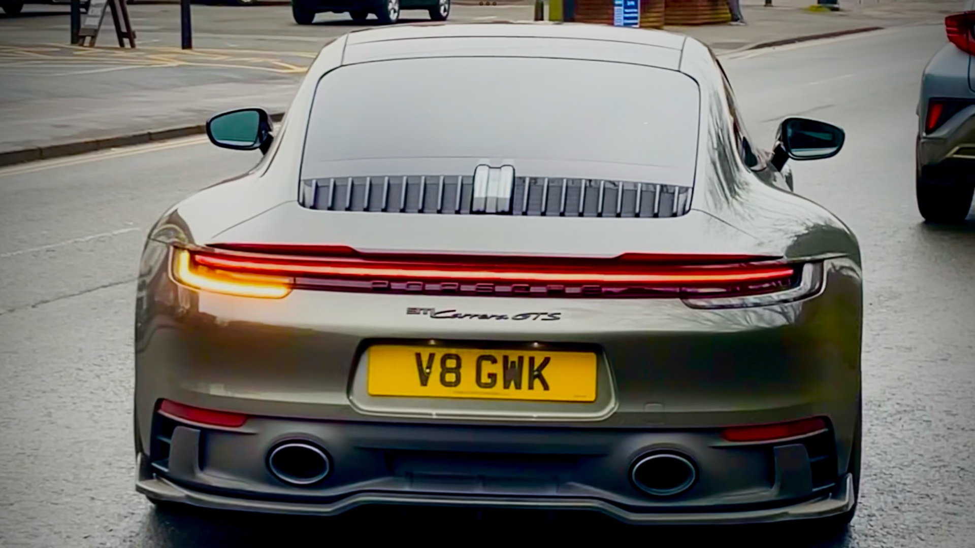 V8 GWK spotted on Porsche 911