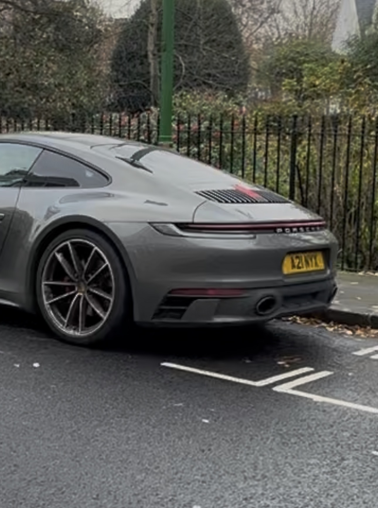 A21 NYX spotted on Porsche 911