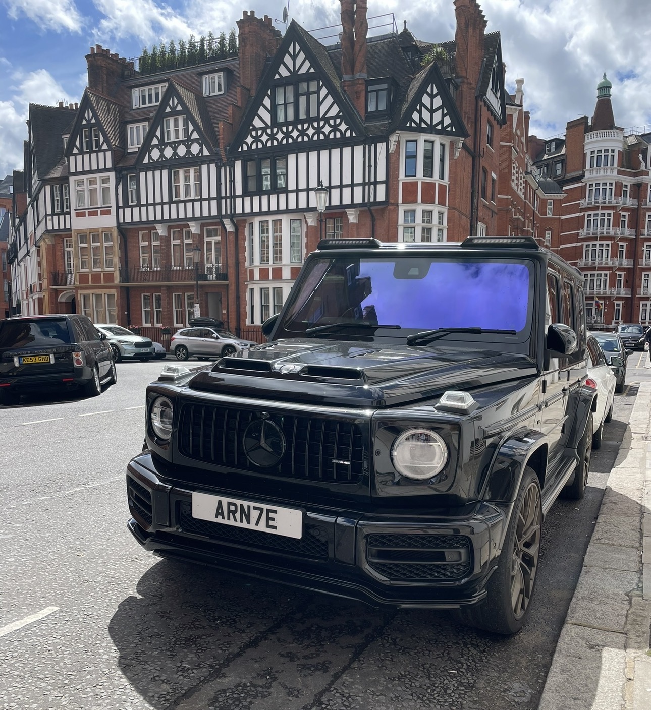 ARN 7E private number plate on a Mercedes-Benz G-Class, spotted in London