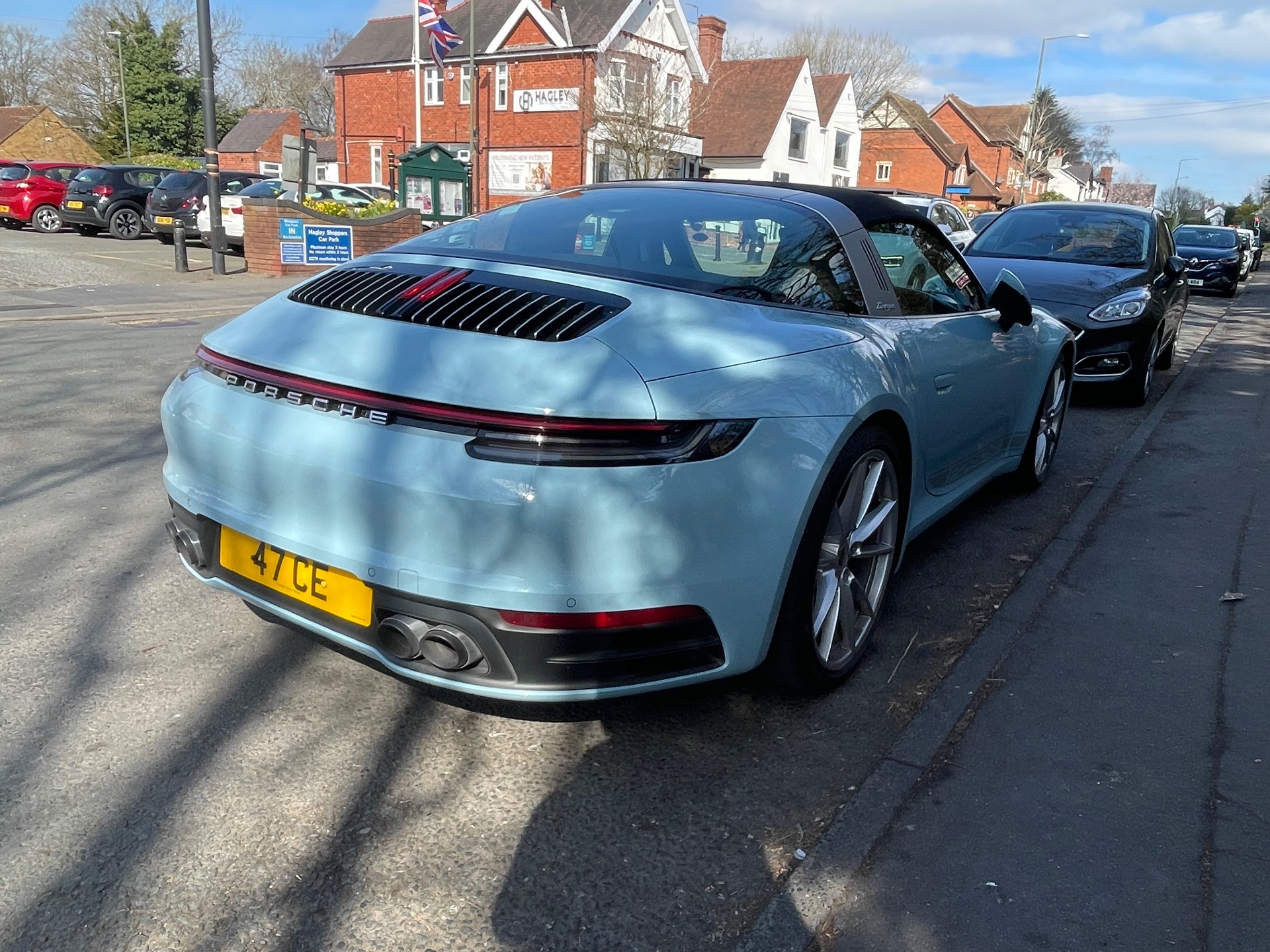 47 CE spotted on Porsche 911