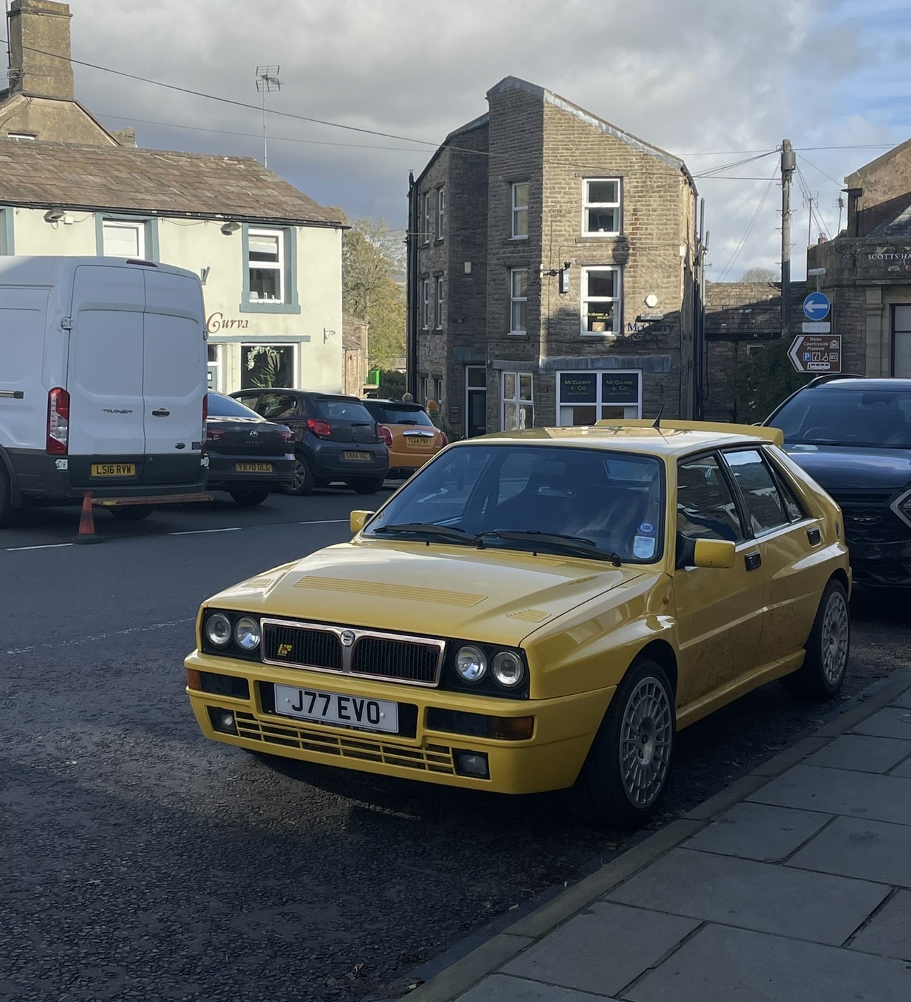 J77 EVO spotted on Lancia Delta