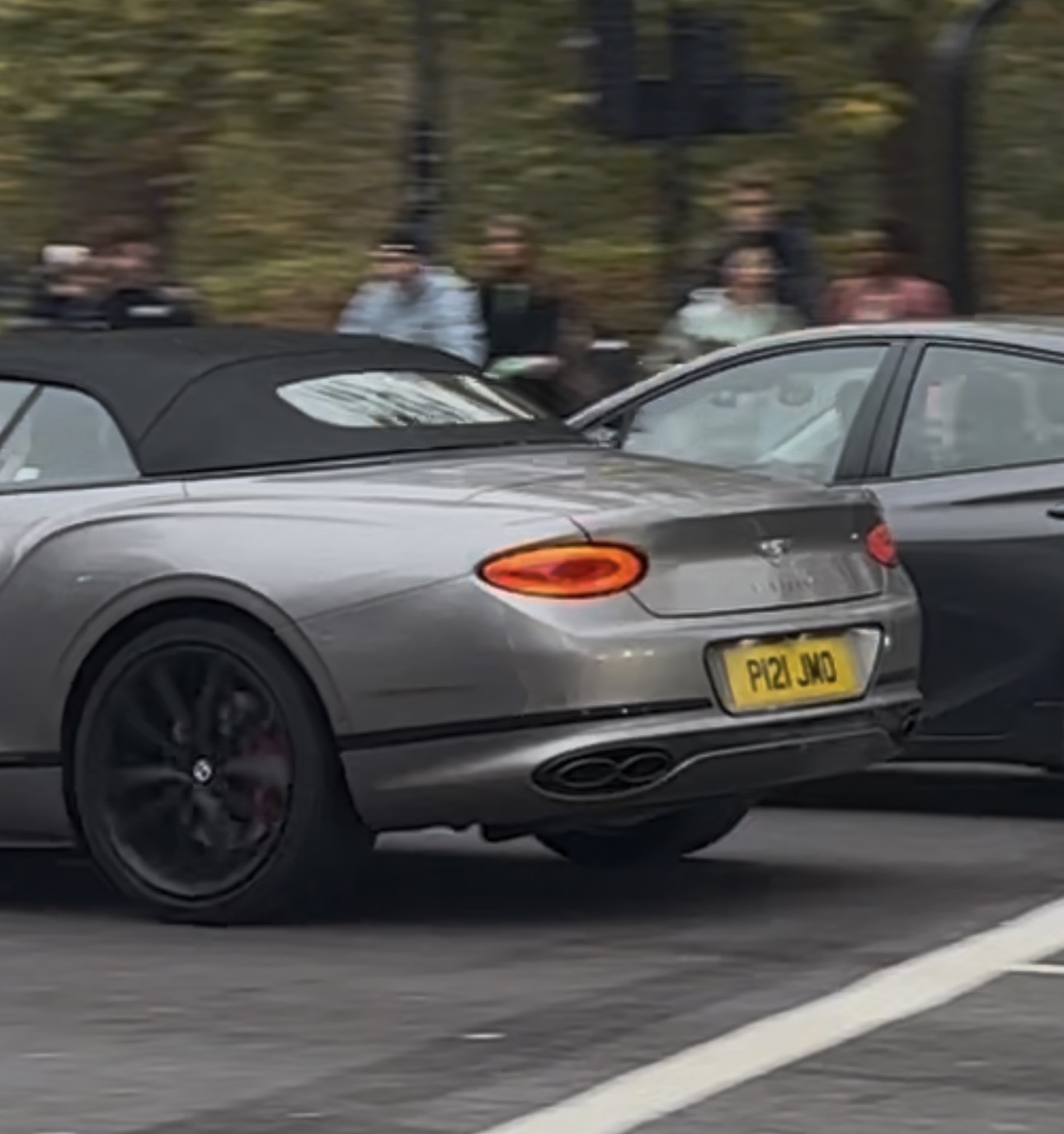 P121 JMO spotted on Bentley Continental GTC