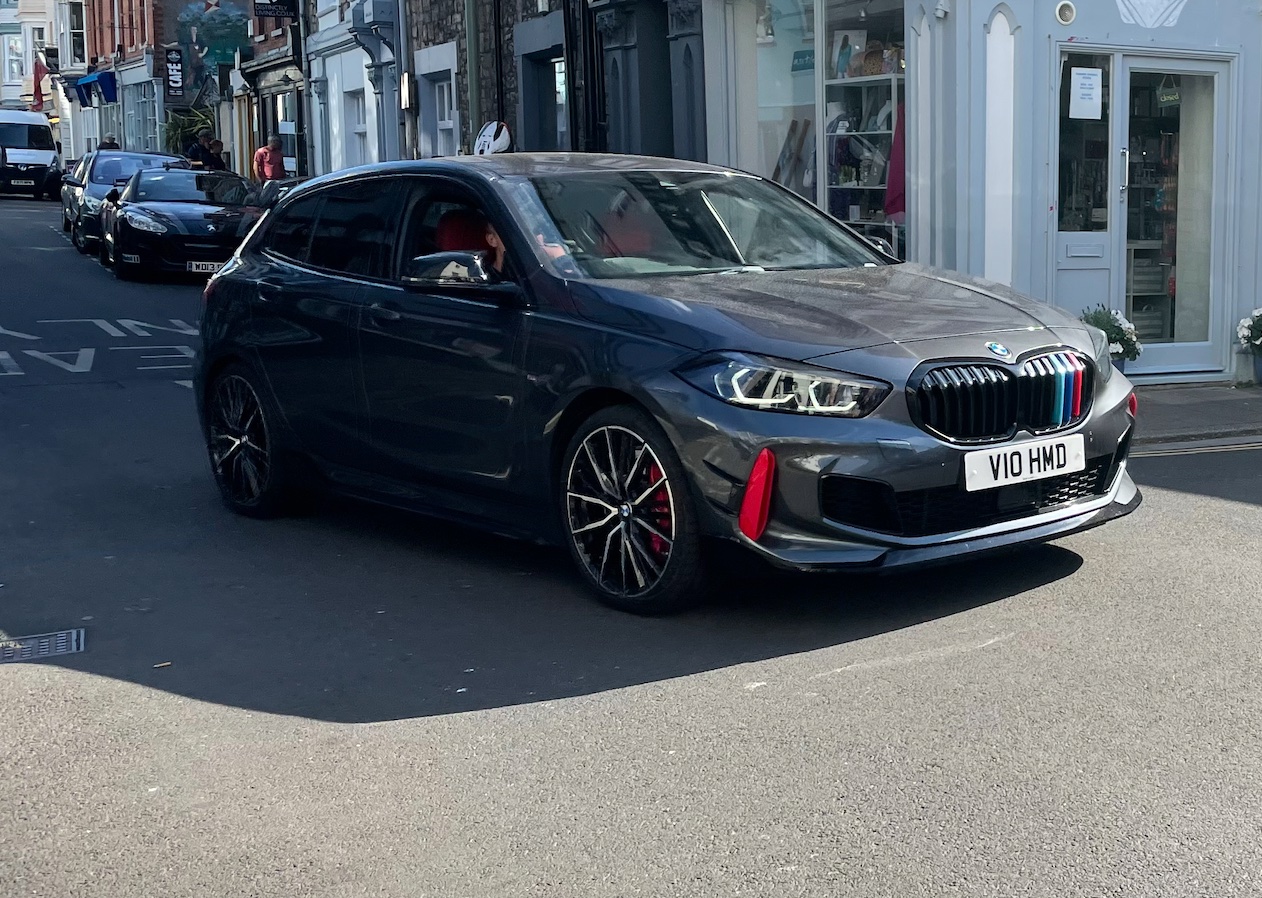 V10 HMD spotted on BMW 128ti ti