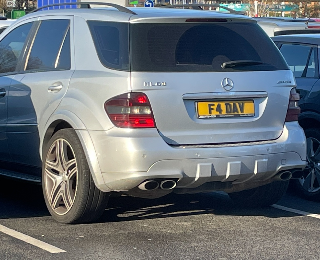 F4 DAV spotted on Mercedes-Benz ML63 AMG AMG