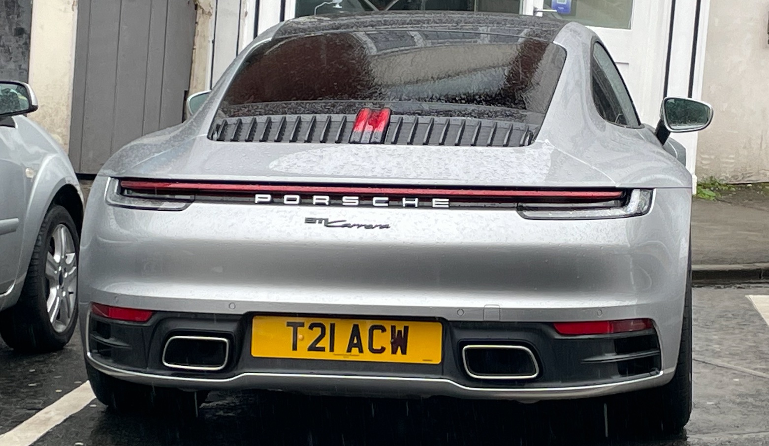 T21 ACW spotted on Porsche 911 Carrera 992.1 Carrera
