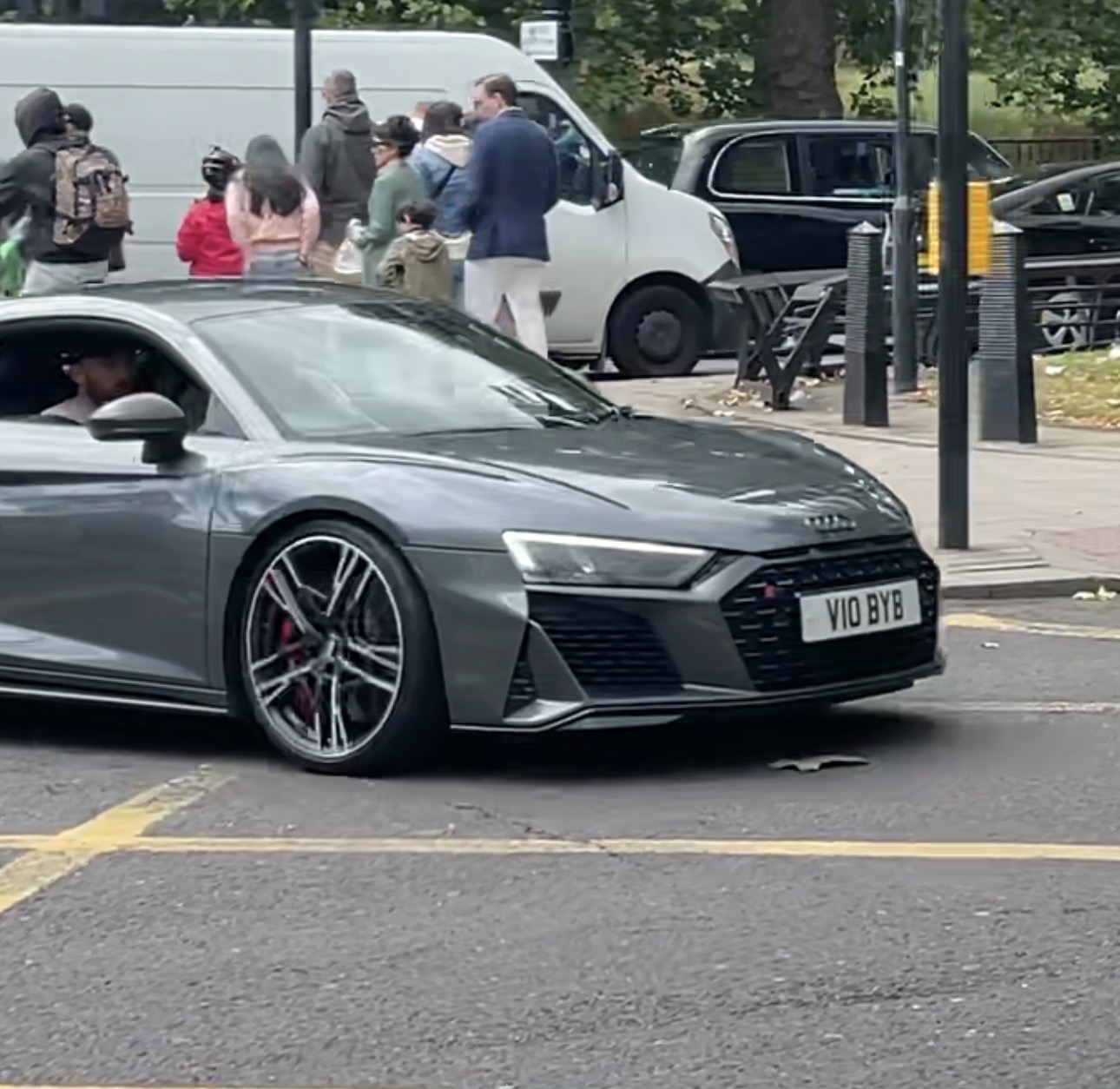 V10 BYB spotted on Audi R8