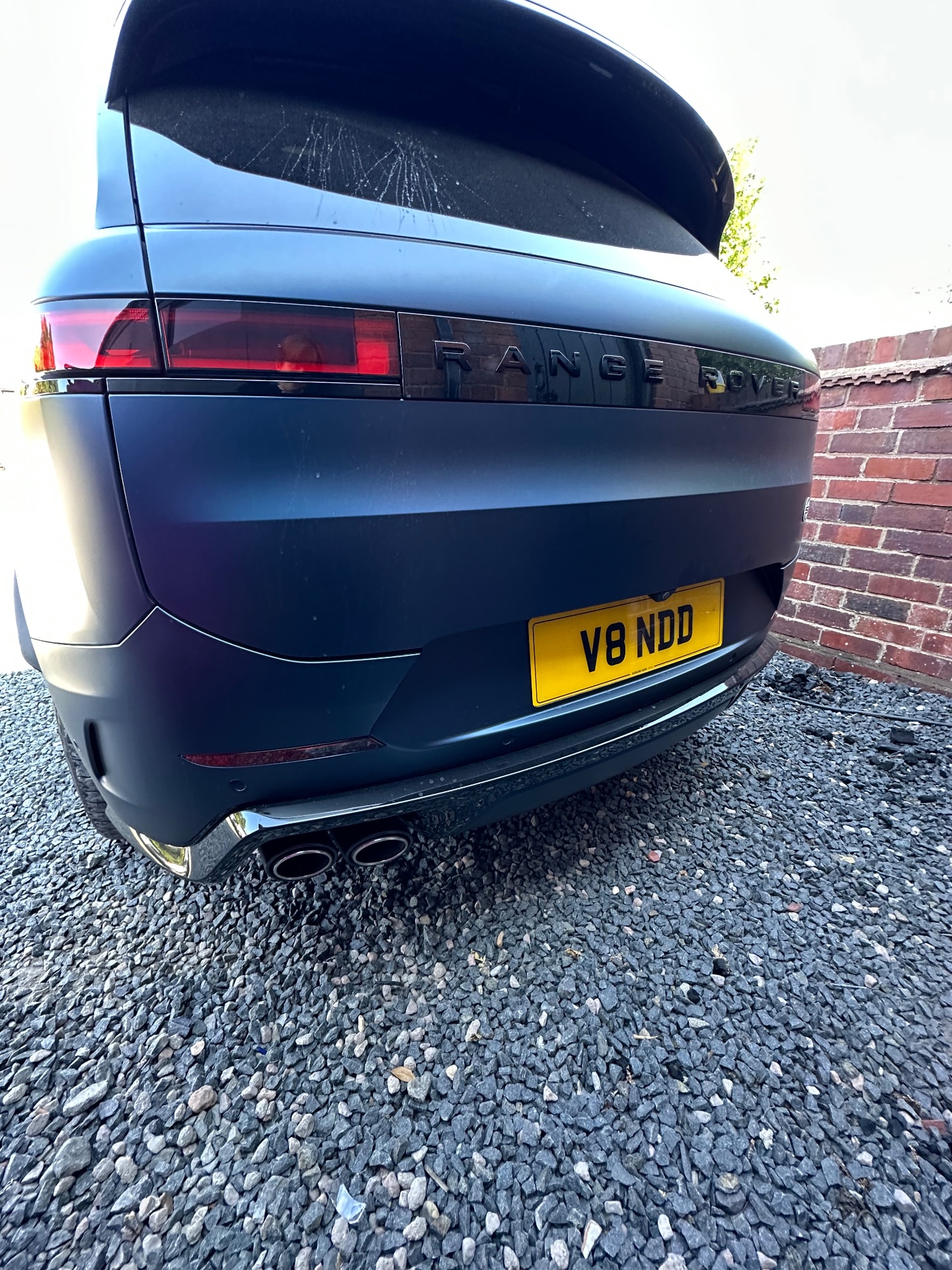 V8 NDD spotted on Land Rover Range Rover Sport