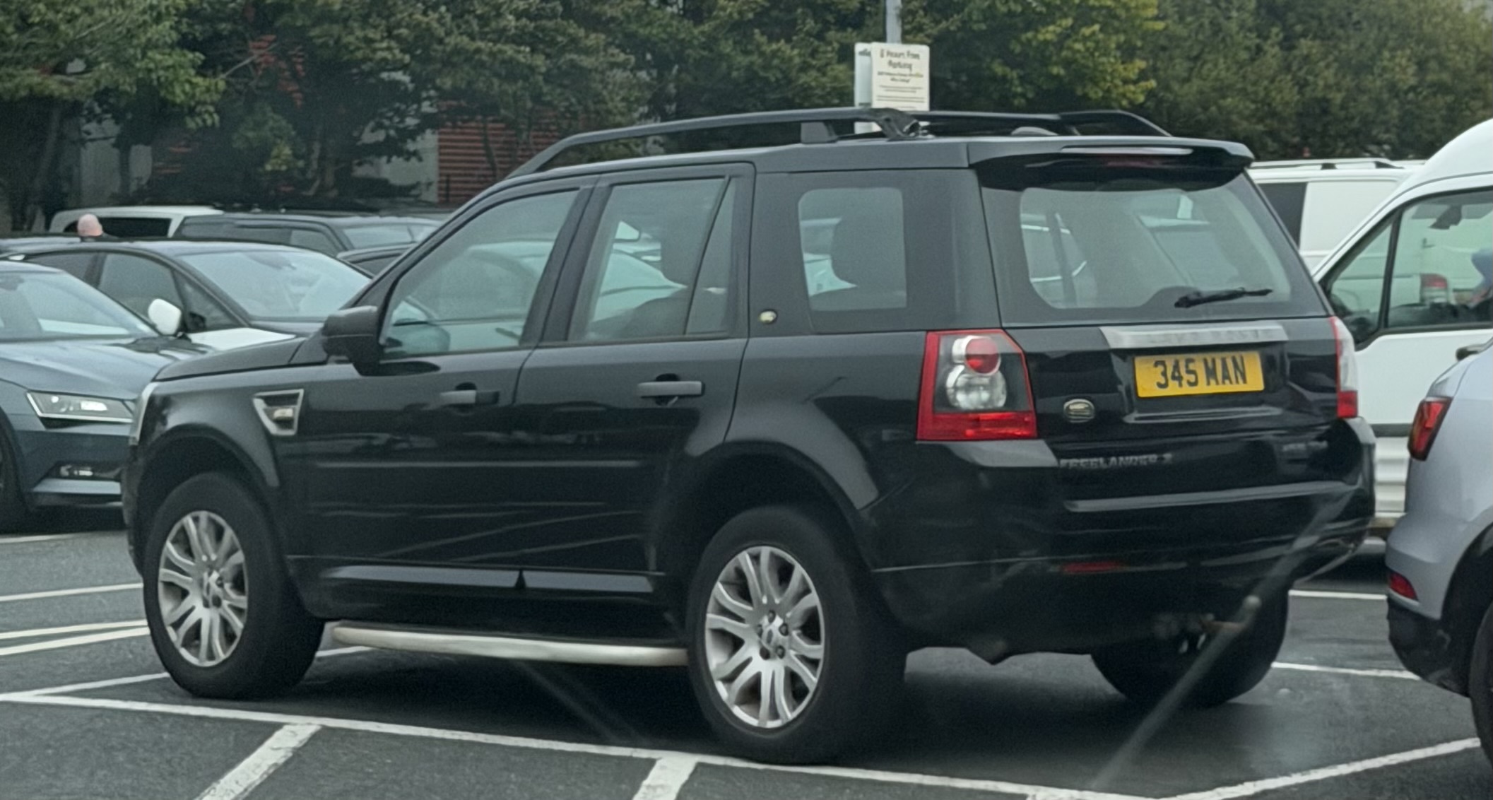 345 MAN spotted in Douglas