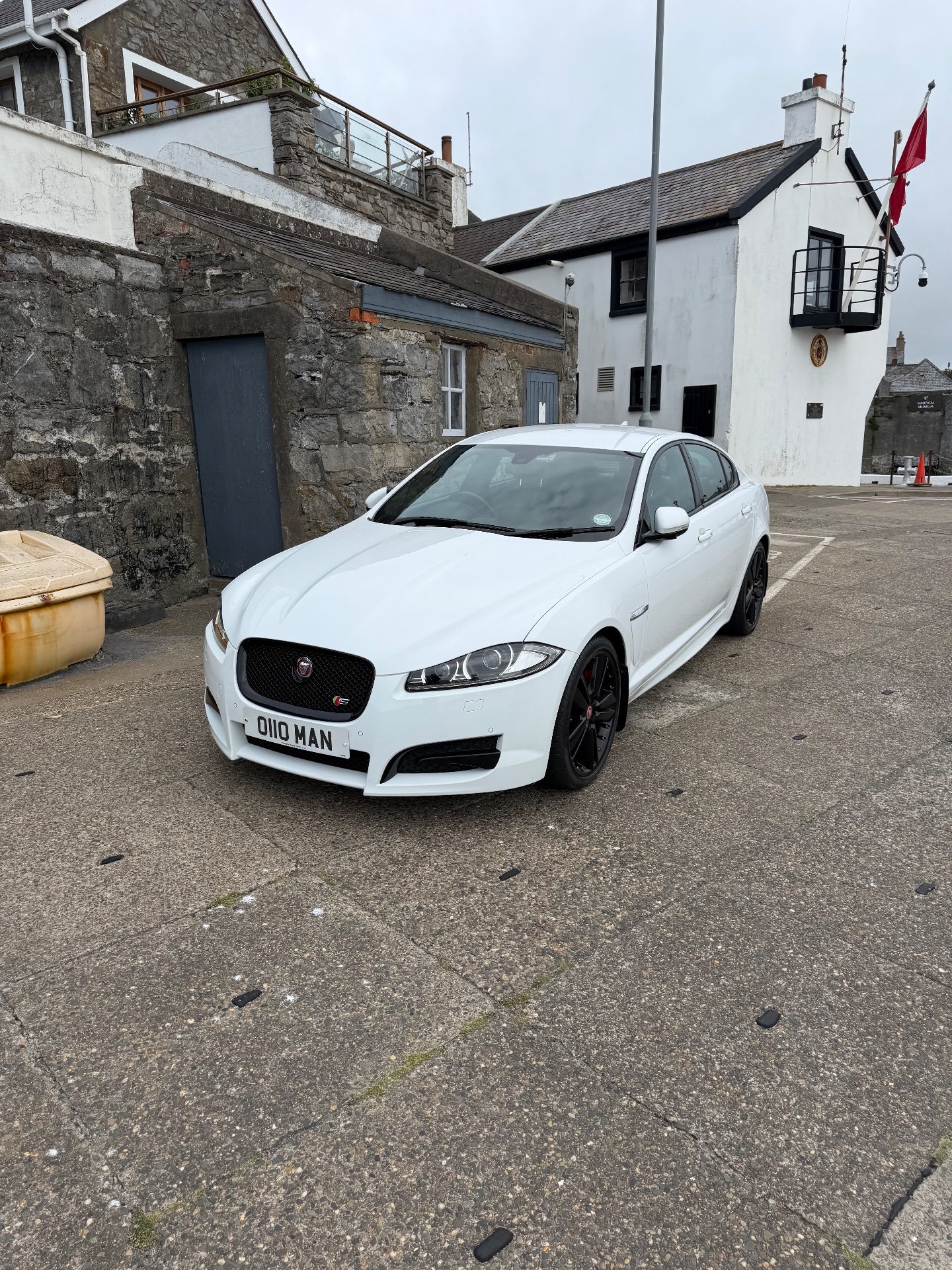 O 110 MAN spotted in Castletown