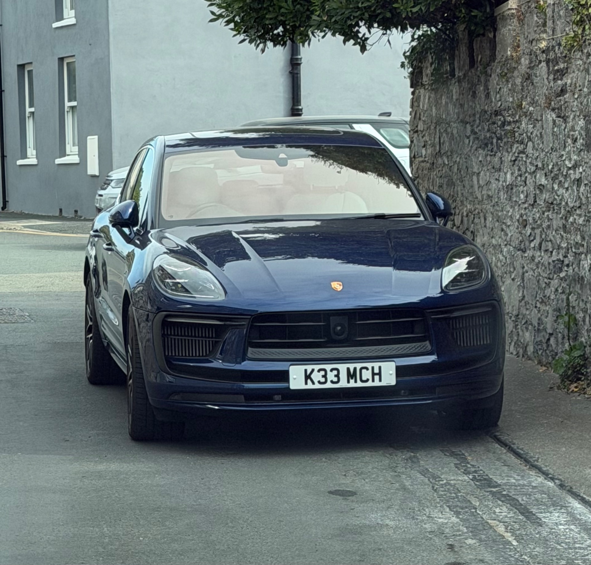 K33 MCH spotted on Porsche Macan